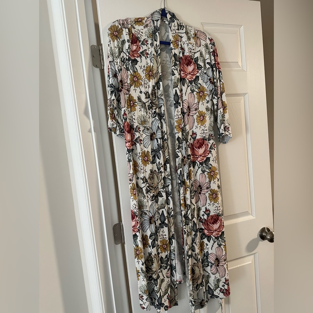 Milkmaid Goods Hattie Floral Robe L